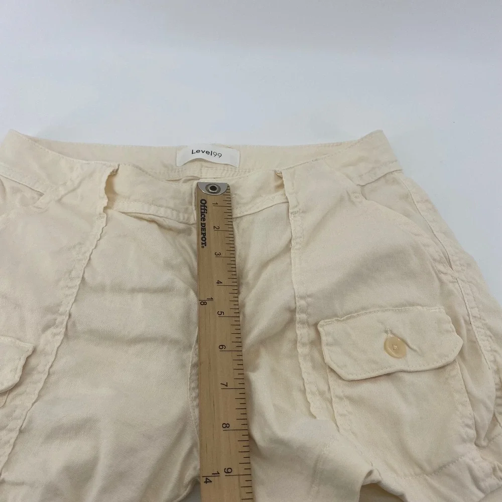 Level 99 Cargo Shorts Womens 26 Cream Linen Blend Wanderlusk Utility Summer